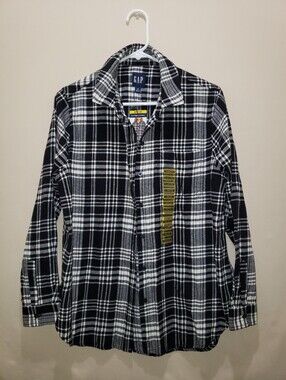 GAP Black and White Plaid Long Sleeve Shirt